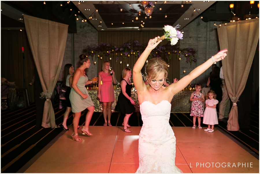 Events-Luxe-St.-Louis-wedding-photography-St.-Luke-the-Evangelist-Catholic-Church-The-Westin-Hotel_0060