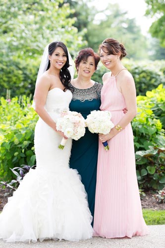 Bride, Mom, Bridesmaid at Old Warson Country Club | St. Louis Weddings by Events Luxe