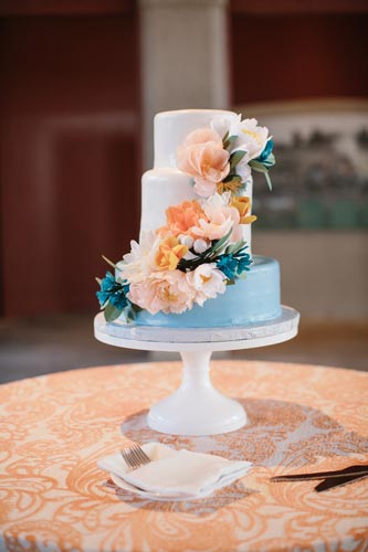 blue and orange wedding cake | events Luxe Weddings